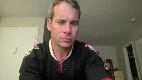 tleigh24 online show from March 9, 2:39 am