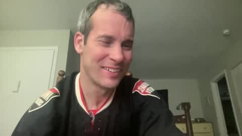 tleigh24 online show from January 24, 12:21 am