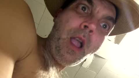 toddpascoe77 online show from October 8, 1:32 am