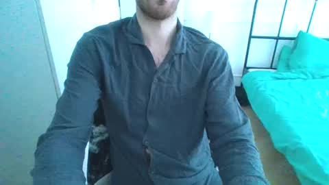 Snapshot of toja112 chatting on January 22, 10:07 am Martin online show from January 22, 10:07 am