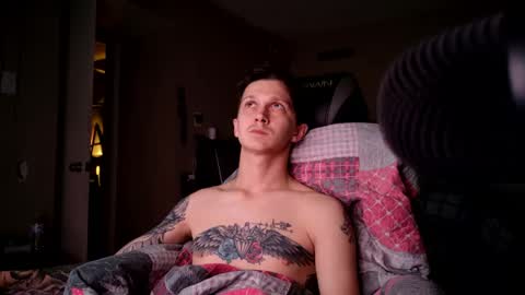 tokensarefun12801 online show from May 1, 6:05 am