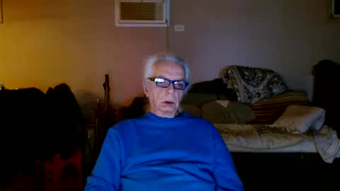 tom112292014 online show from January 31, 5:09 am