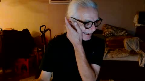 tom112292014 online show from September 10, 11:09 am