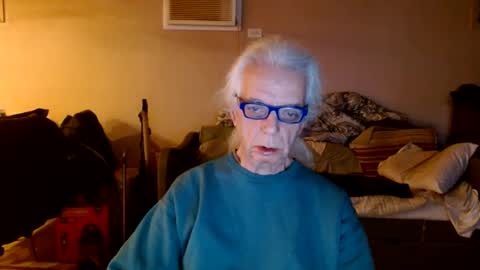 tom112292014 online show from March 3, 4:12 am