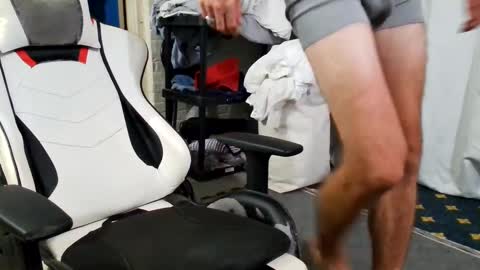 Tom online show from September 10, 8:46 am