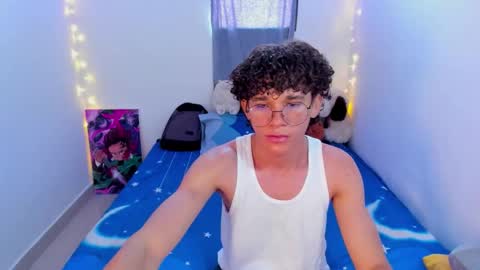 Tom Blue online show from March 7, 2:48 pm