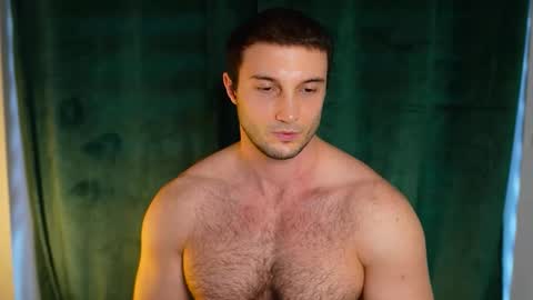 Tom online show from April 2, 4:04 pm