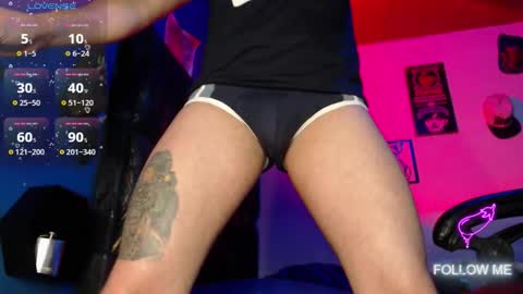 tom_kio online show from January 6, 11:31 pm