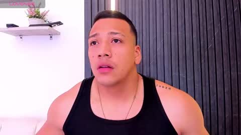 Tom muscle1 online show from November 5, 12:07 pm