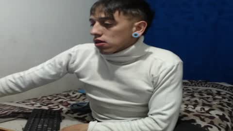 tomas_turbado_ online show from July 22, 2:25 am