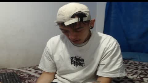 tomas_turbado_ online show from July 28, 5:15 am