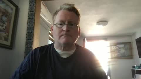 Snapshot of tomascausa chatting on January 15, 5:37 pm Hola online show from January 15, 5:37 pm