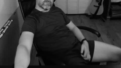 tombrockmoen2 online show from January 5, 5:41 am