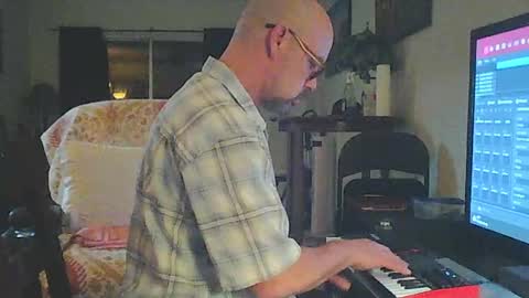 sirmuggsalot online show from July 21, 2:24 am