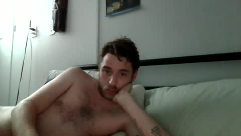 tomchill69 online show from June 24, 6:11 pm