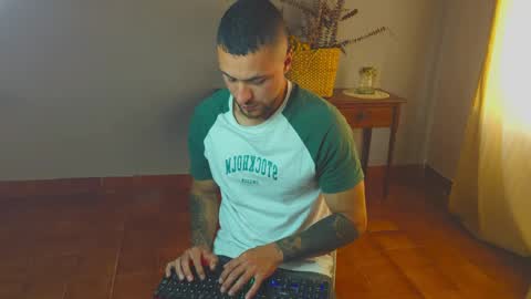 tomDavisXl online show from April 3, 10:39 pm