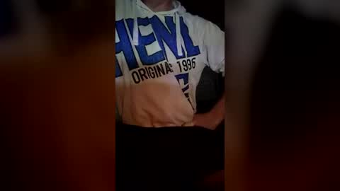 tomhubz online show from July 14, 9:54 pm
