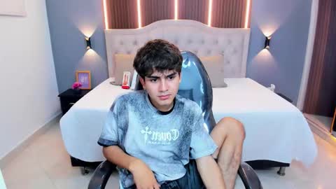 Tommy  online show from February 7, 6:53 am