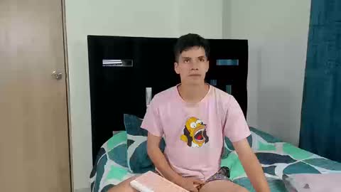 Snapshot of tommy_carlos chatting on September 24, 11:58 pm   online show from September 24, 11:58 pm