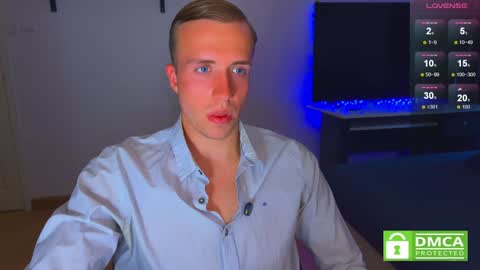 Snapshot of tommy_cumfinger chatting on December 3, 7:08 am Tommy online show from December 3, 7:08 am