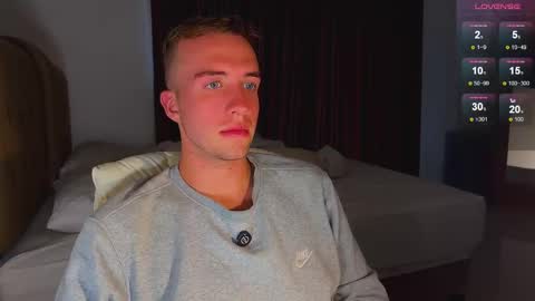 Snapshot of tommy_cumfinger chatting on March 11, 7:26 am Tommy online show from March 11, 7:26 am