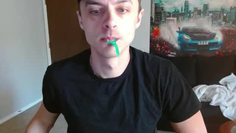 Tommy Strokes online show from April 9, 2:45 pm