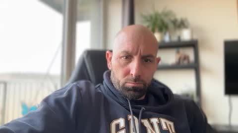 Thomas Fit online show from March 10, 10:32 am