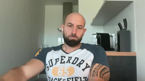 Thomas Fit online show from September 26, 9:07 am