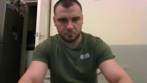 tommyy19901 online show from February 19, 7:05 pm