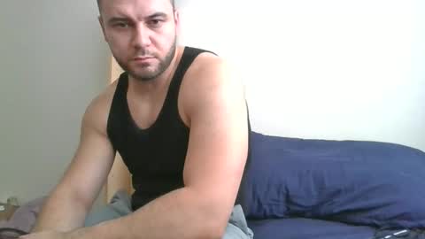 tommyy19901 online show from September 28, 1:31 pm