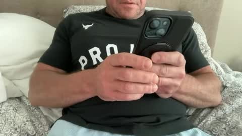tomtit12345 online show from June 15, 9:56 am