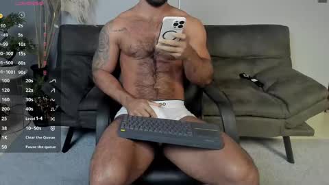 Snapshot of tomy_scott6 chatting on February 10, 10:42 am tomy_scott6 online show from February 10, 10:42 am