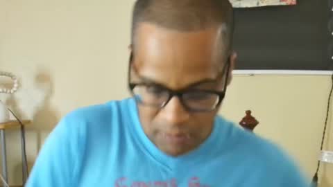 Antonio online show from January 7, 1:10 pm