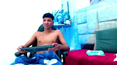 Tony And Rick online show from October 24, 5:09 am