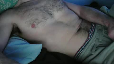 Snapshot of toocloudy chatting on February 23, 3:50 am toocloudy online show from February 23, 3:50 am