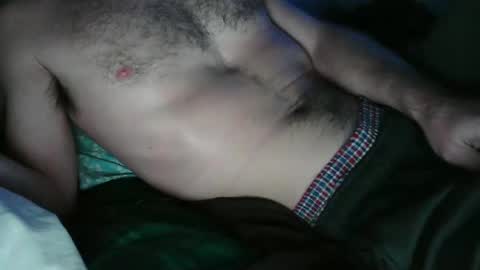 Snapshot of toocloudy chatting on December 14, 4:01 am toocloudy online show from December 14, 4:01 am