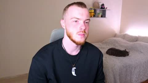 toohornyserj online show from April 19, 8:11 pm
