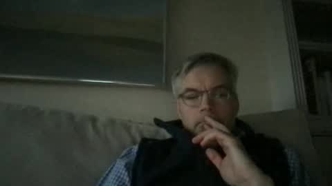 Snapshot of topspin69 chatting on December 15, 9:09 pm topspin69 online show from December 15, 9:09 pm