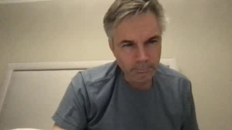 Snapshot of topspin69 chatting on January 1, 7:20 am topspin69 online show from January 1, 7:20 am