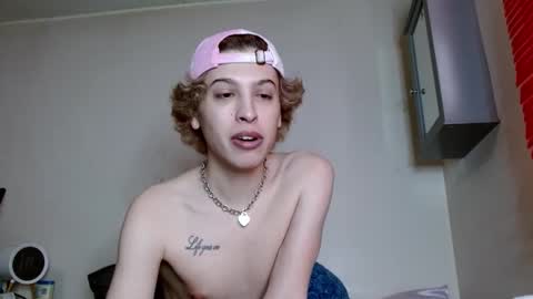 TopZaddy online show from November 10, 8:03 pm