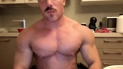 Snapshot of toro_arrapato chatting on October 26, 6:54 pm toro_arrapato online show from October 26, 6:54 pm