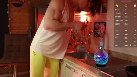 Paul online show from April 6, 10:27 am