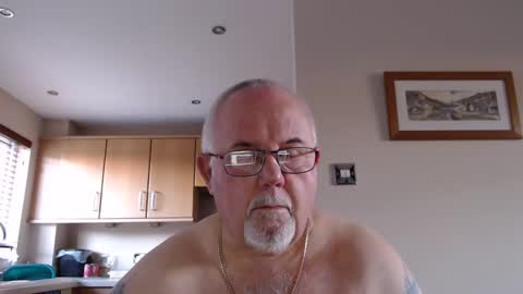 TOUCHWOOD25 online show from February 6, 9:00 am