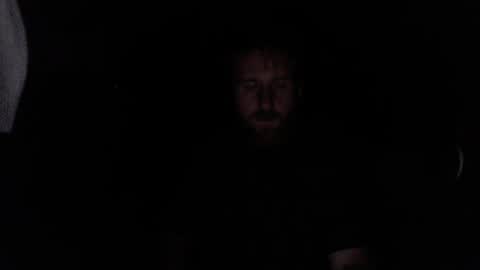 Snapshot of tragicallyhard chatting on September 10, 1:04 am tragicallyhard online show from September 10, 1:04 am