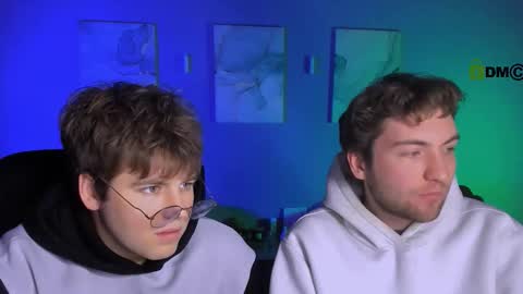 Travis online show from February 12, 9:48 am