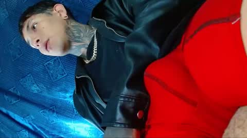 TRAV - INDEPENDENT MODEL online show from December 19, 6:23 pm