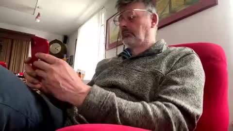 Snapshot of trebgeis1 chatting on March 10, 3:09 pm trebgeis1 online show from March 10, 3:09 pm