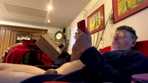 Snapshot of trebgeis1 chatting on March 1, 6:15 am trebgeis1 online show from March 1, 6:15 am