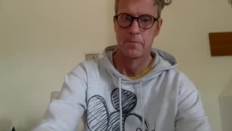 trebo00788 online show from April 4, 2:03 pm