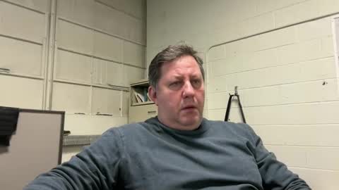 Snapshot of treborinthesky chatting on December 7, 4:58 pm treborinthesky online show from December 7, 4:58 pm